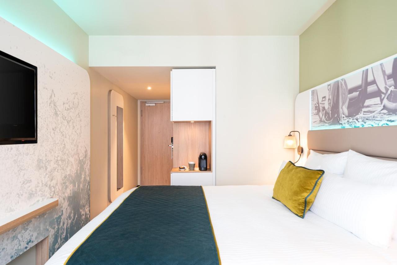 Leonardo Hotel Hamburg Altona Экстерьер фото