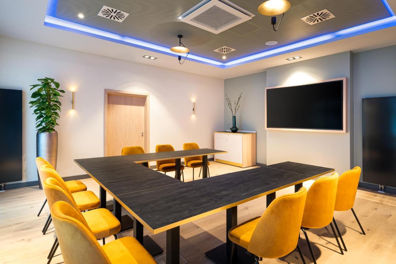 Leonardo Hotel Hamburg Altona Экстерьер фото