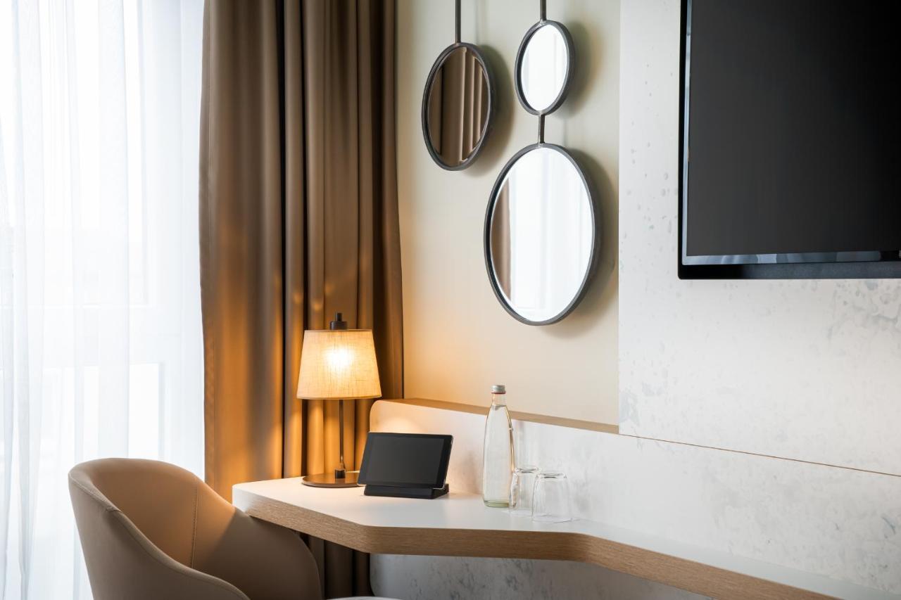 Leonardo Hotel Hamburg Altona Экстерьер фото